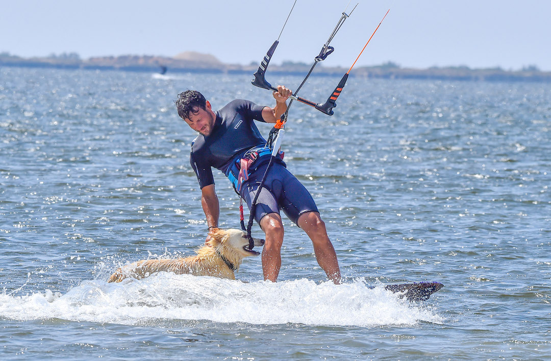 Kitesurfing stagnone